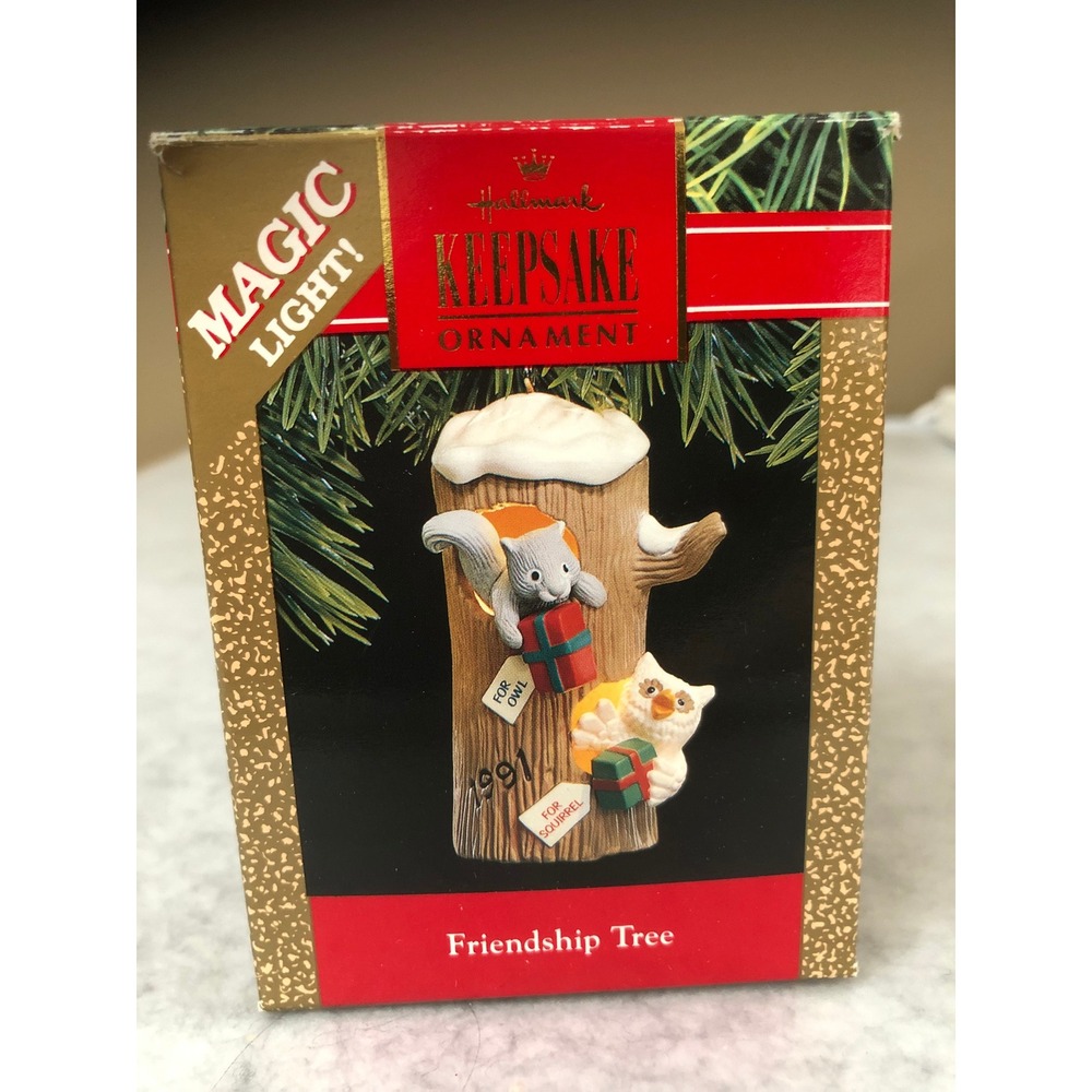1991 Hallmark Keepsake Magic Light Ornament Friendship Tree Owl Squirrel QLX7169